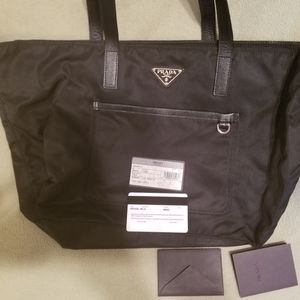 100% Authentic Prada Black Tote BR4339